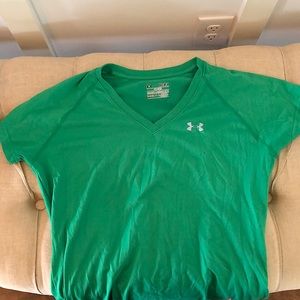 Green semi fitted under armour athletic shirt